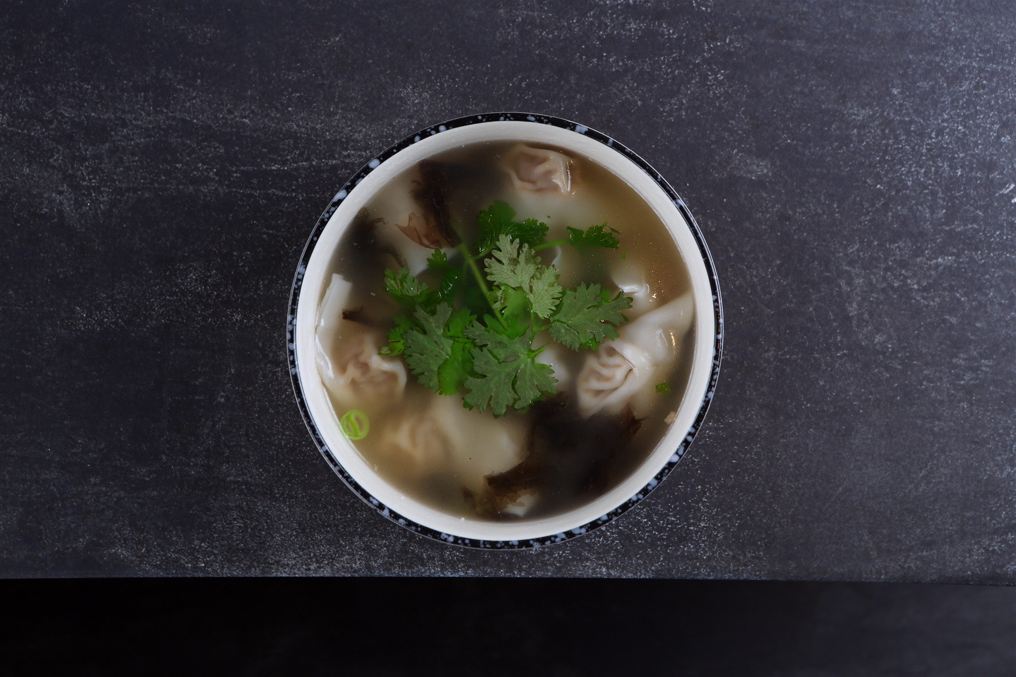 Order 10. House Special Wonton Soup food online from Zouji Dumpling House store, Glen Cove on bringmethat.com