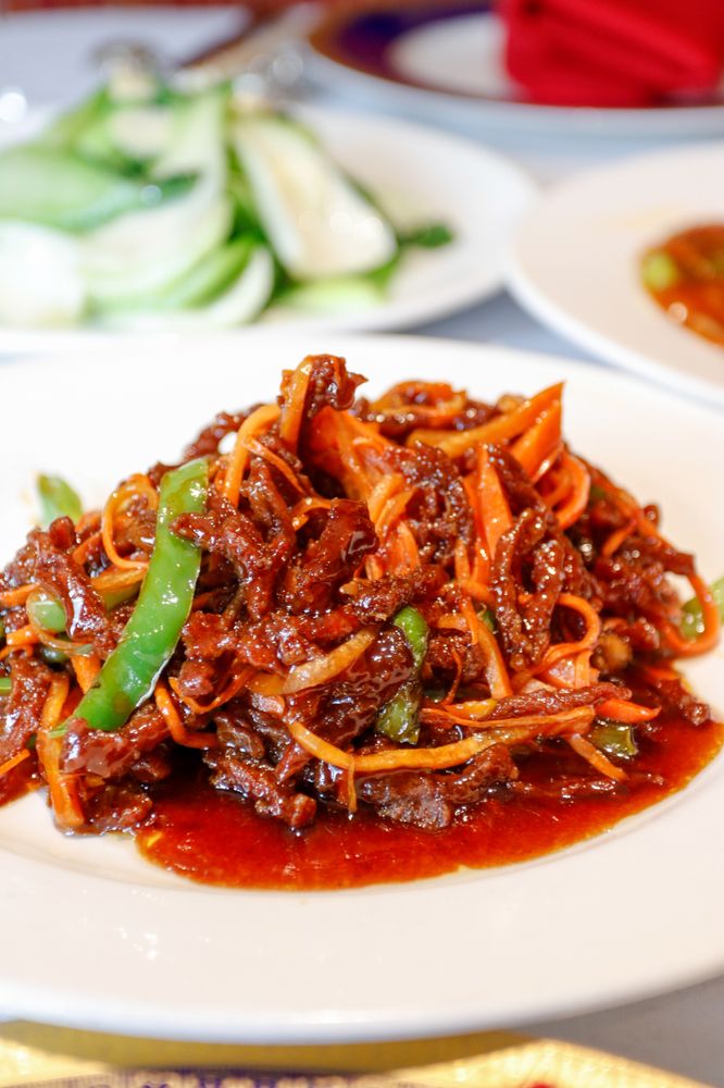 Order Dry Sauteed Shredded Crispy Beef food online from Shun Lee West store, New York on bringmethat.com