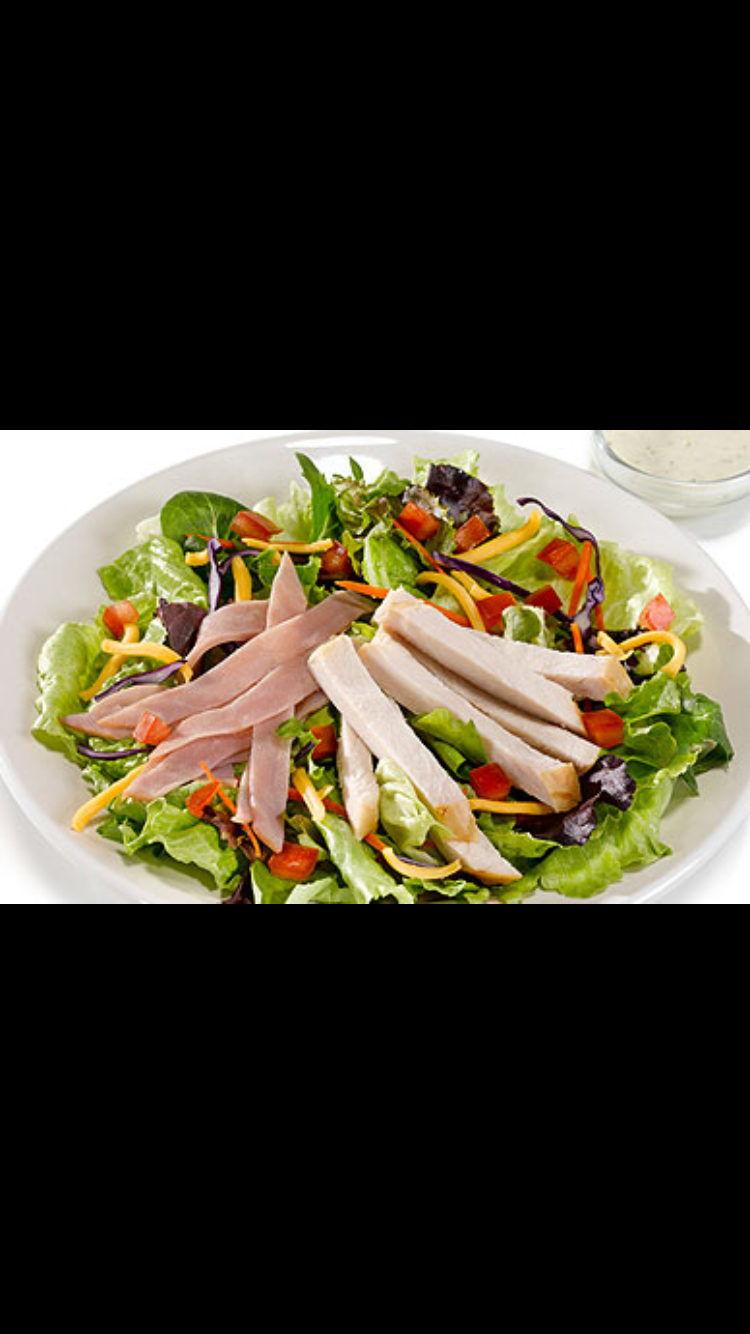 Order Chef Salad food online from Prospero Pizza store, New Castle on bringmethat.com