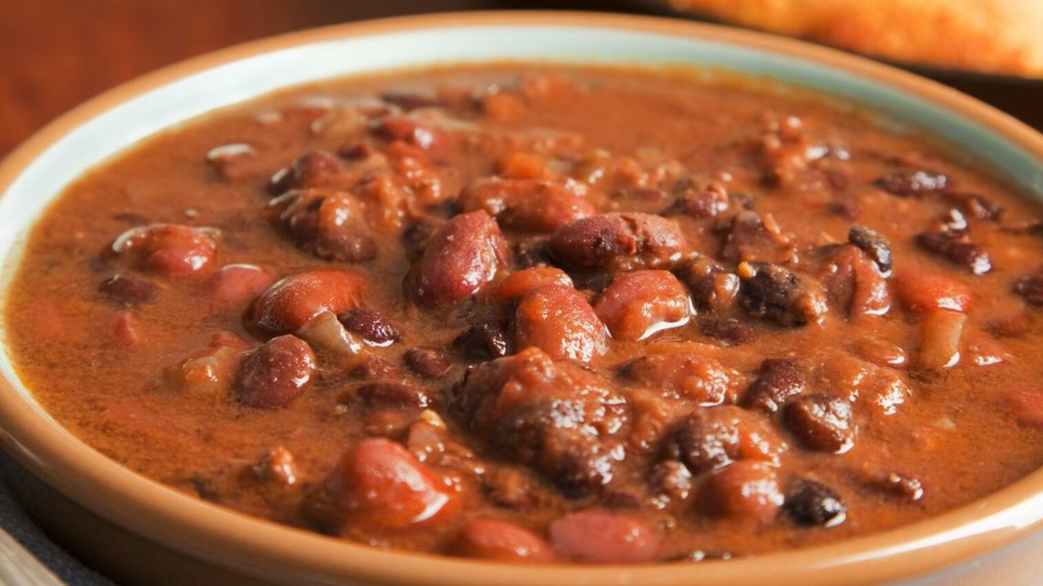 Order Chili food online from Bill's Place store, La Grange Park on bringmethat.com