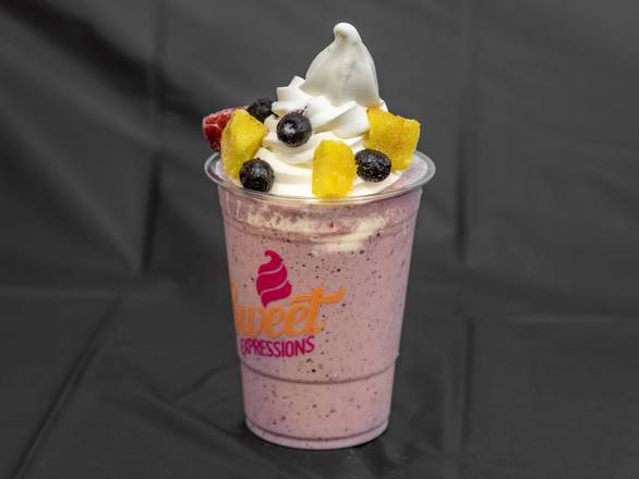 Order Fruit Smoothie Dairy food online from Sweet Expressions Monsey store, Ramapo on bringmethat.com
