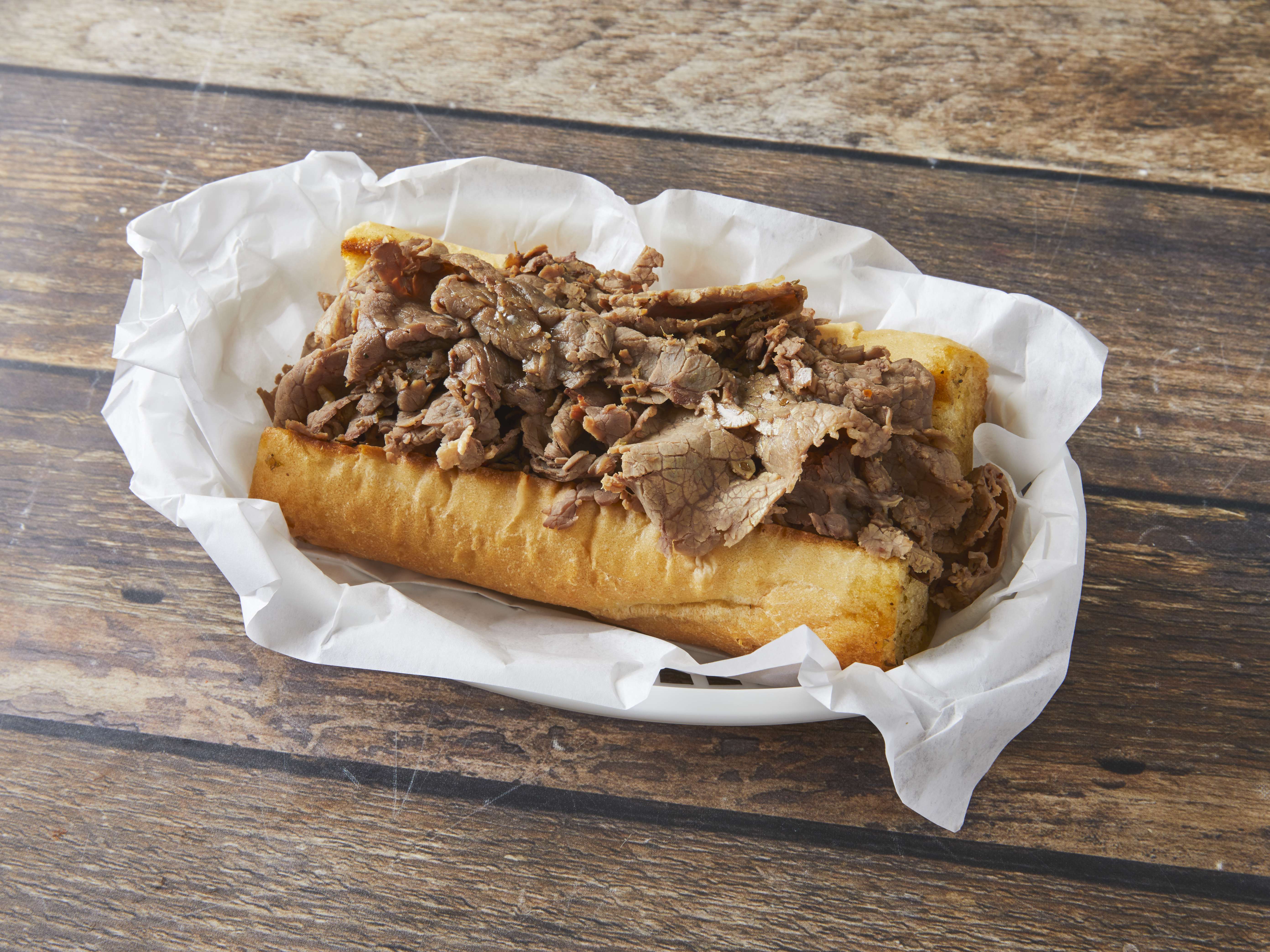 Order Italian Beef Sandwich food online from Primo Pizza store, Chicago on bringmethat.com