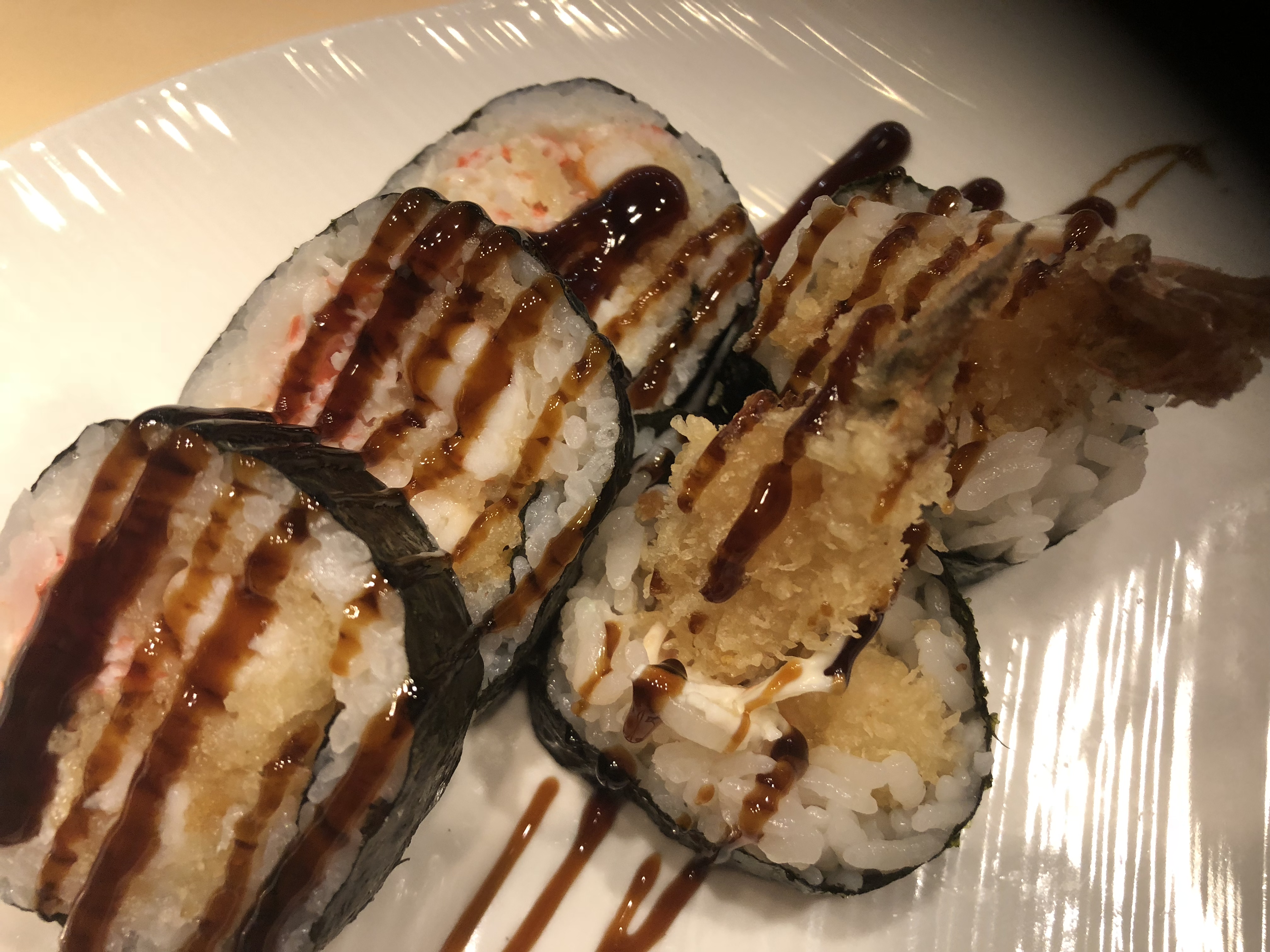 Order Crunchy Shrimp Roll food online from Peking Tokyo store, Langhorne on bringmethat.com