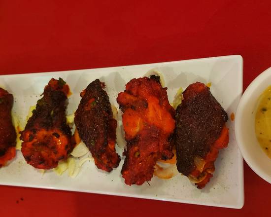 Order Thadoori Wings (6 pcs) food online from Naan Cuisine Of India store, Oklahoma City on bringmethat.com