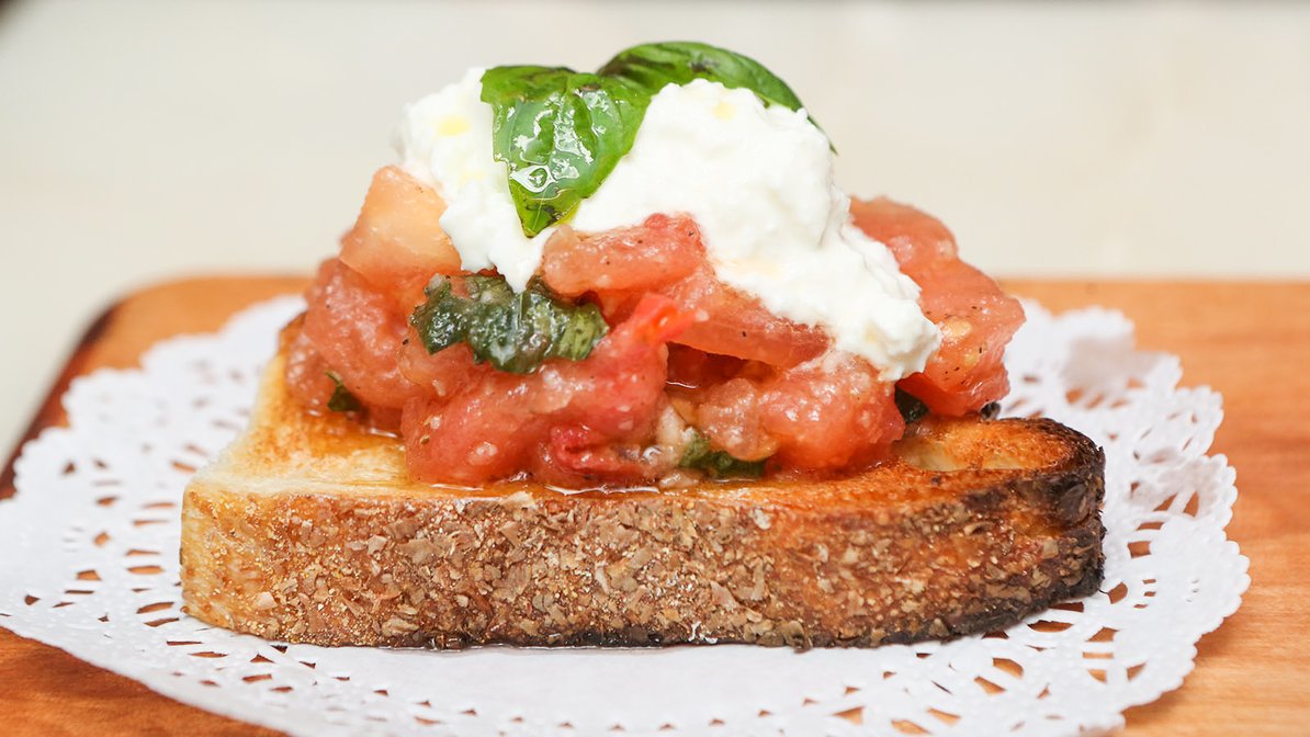 Order Tomato, Burrata & Basil food online from Blue Seafood Bar store, New York on bringmethat.com