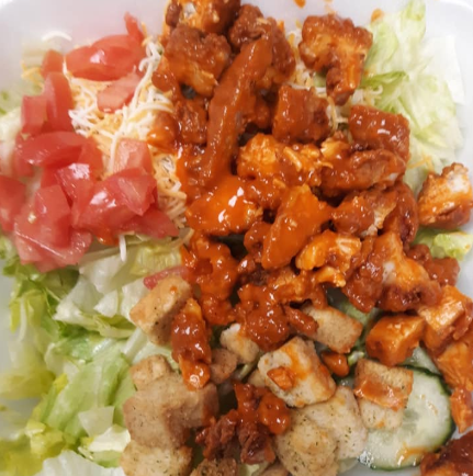 Order Chuck's Chunky Chicken Salad food online from Boozie Bar & Grille store, Davenport on bringmethat.com