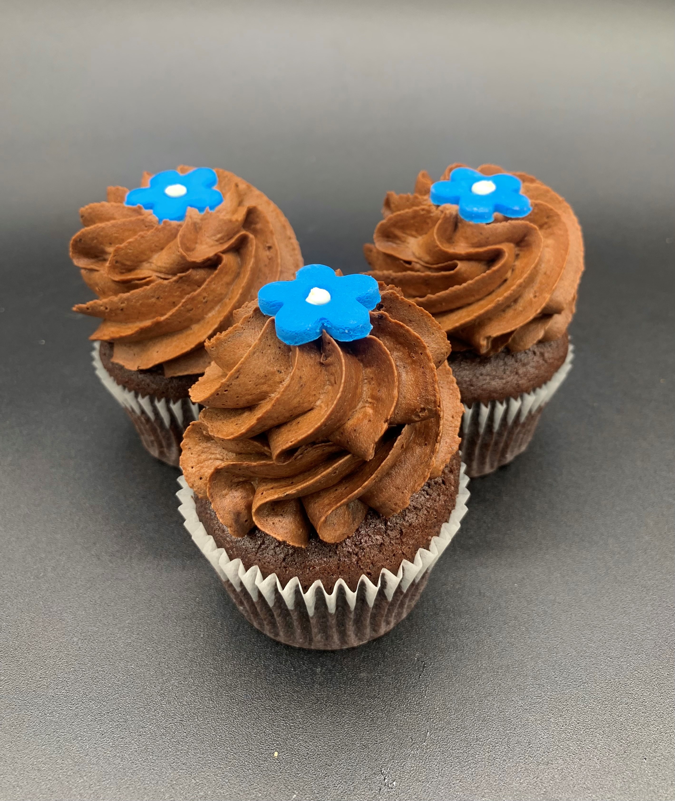 Order Chocolate Cupcake food online from Sweet Tooth store, Fayetteville on bringmethat.com