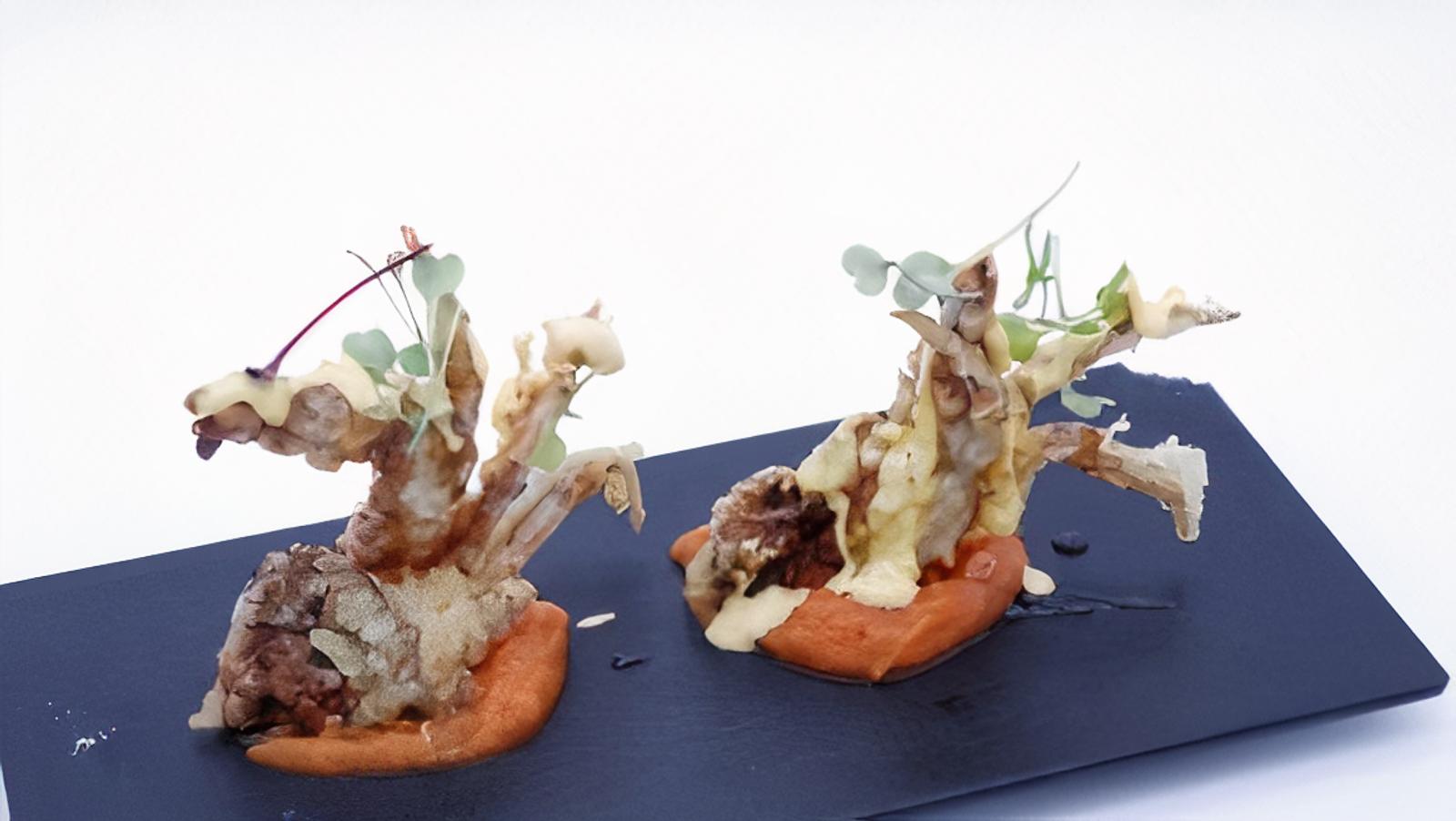 Order Deep-Fried Soft Shell Crab food online from Sapporo Revolving Sushi store, Las Vegas on bringmethat.com