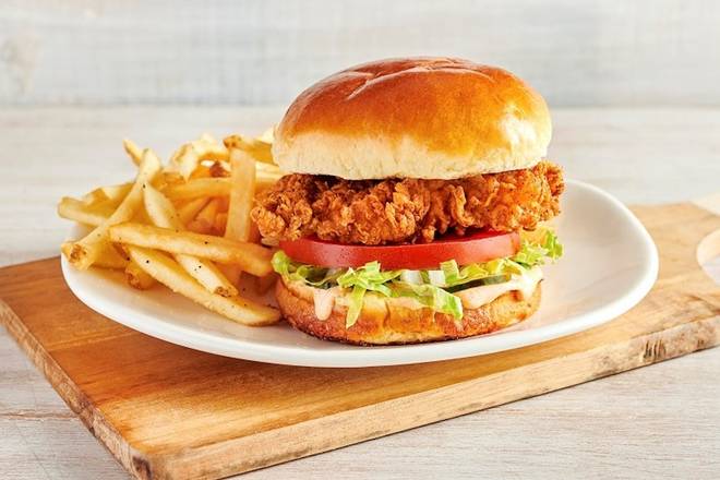 Order Bloomin' Fried Chicken Sandwich food online from Outback Steakhouse store, Cincinnati on bringmethat.com