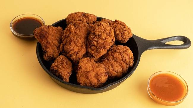 Order 6 Piece Boneless Wing Combo food online from Lily Mae Hot Chicken store, Los Angeles on bringmethat.com