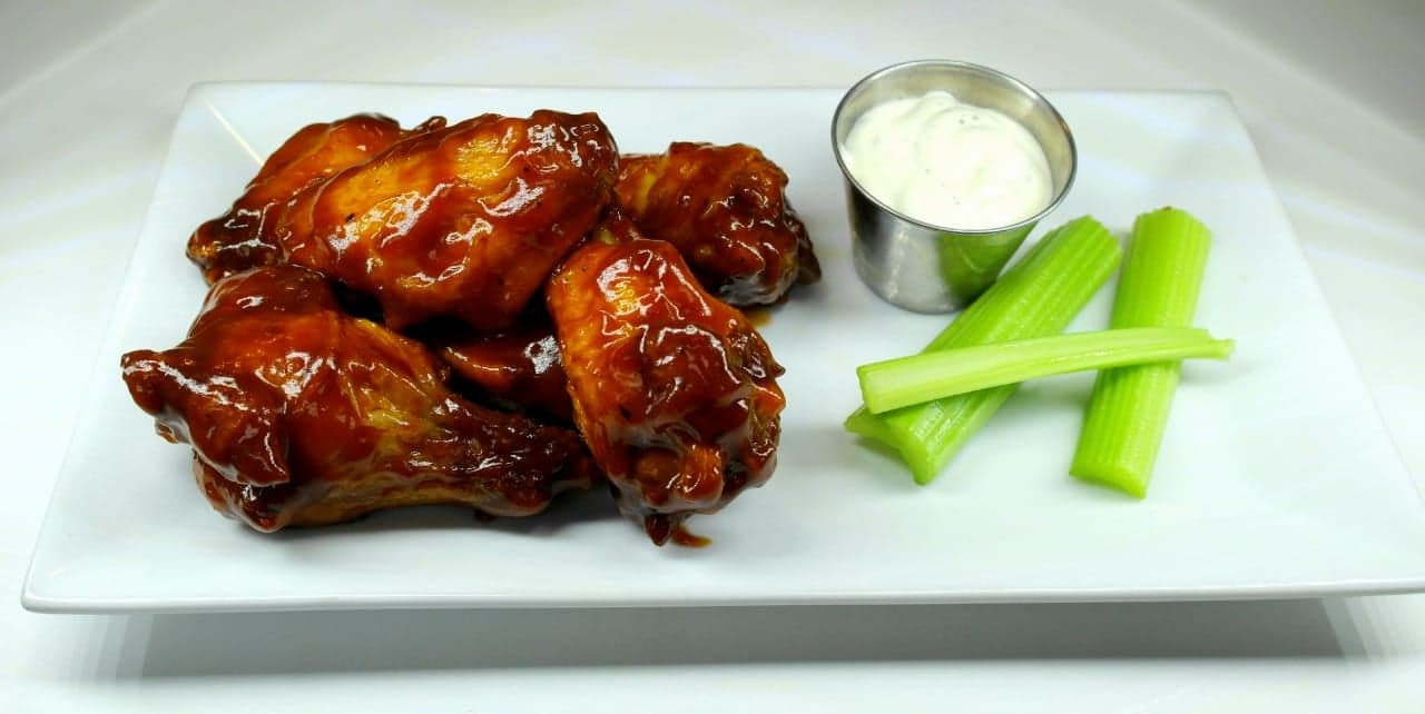 Order Fried Jumbo Chicken Wings food online from Dimension Latin Grill store, Philadelphia on bringmethat.com