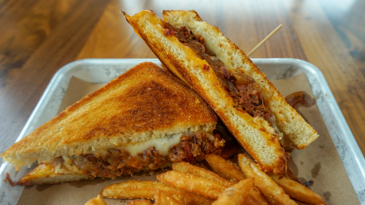 Order Brisket Grilled Cheese food online from The Howe Daily Kitchen & Bar store, Minneapolis on bringmethat.com