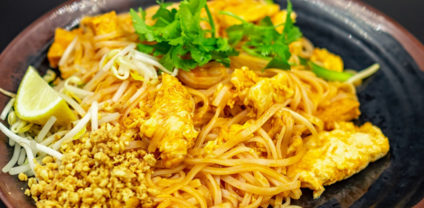 Order Side Lo-Mein food online from Bamboo Garden store, Corpus Christi on bringmethat.com