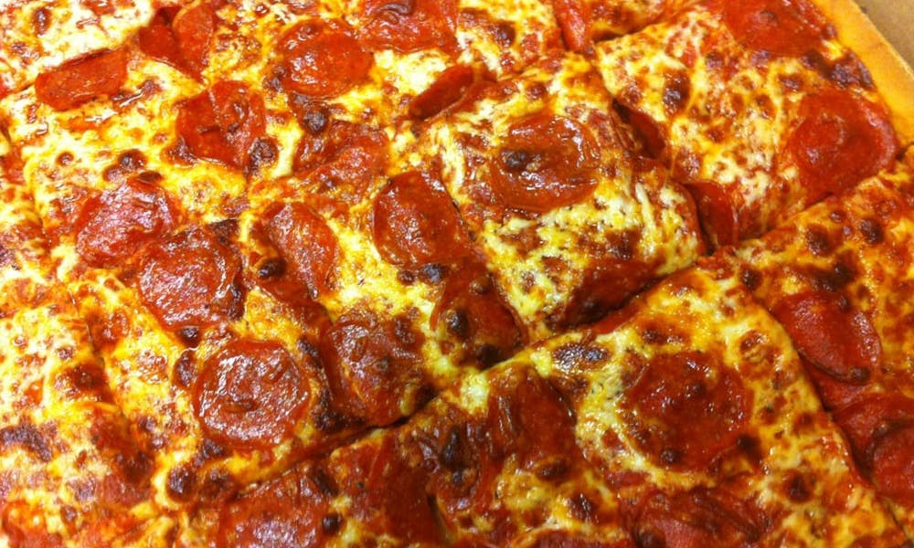 Order One Topping Pizza - Small 10'' food online from Woodland Pizza store, Hartford on bringmethat.com
