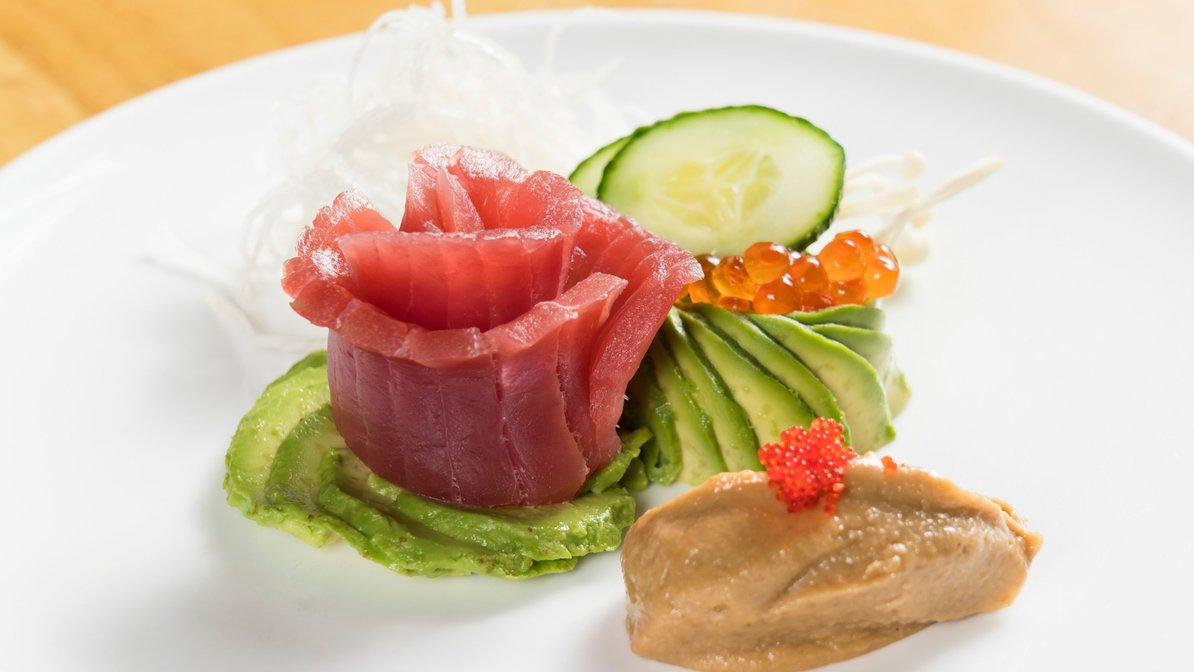 Order Avocado Tuna Salad food online from Yama Sushi store, New York on bringmethat.com