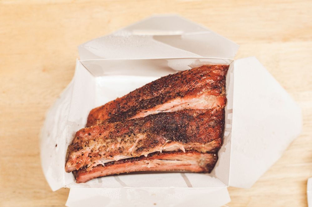 Order St. Louis Ribs food online from Slow Hand Bbq store, Pleasant Hill on bringmethat.com