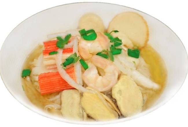 Order 51. Seafood Pho food online from Noodle World store, San Marino on bringmethat.com