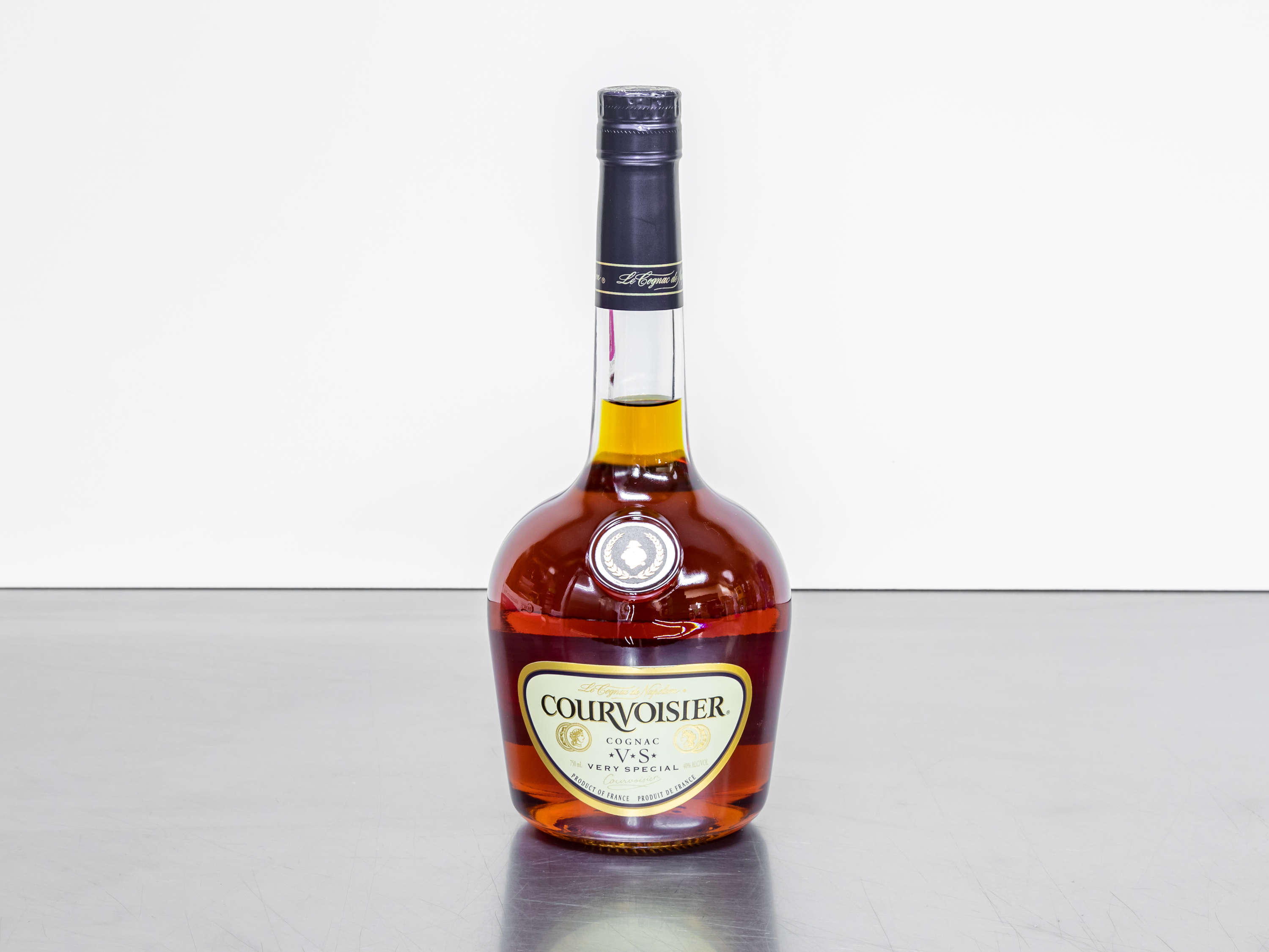Order Courvoisier Cognac VS 200 ml. food online from In The Zone V store, Phoenix on bringmethat.com