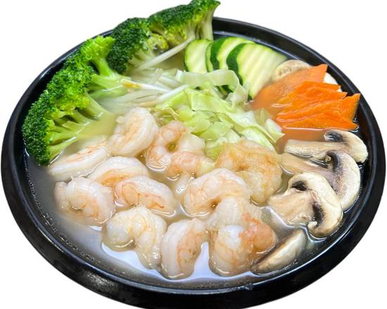 Order Shrimp and Vegetable Soup food online from Oishi Teriyaki & Sushi store, Paramount on bringmethat.com