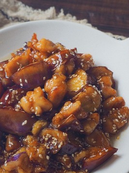 Order Eggplant Style food online from Lun Asia Chef store, Philadelphia on bringmethat.com