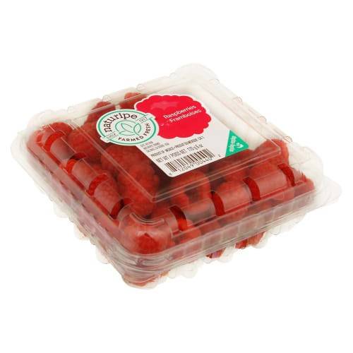 Order Naturipe · Raspberries (6 oz) food online from Albertsons store, Belgrade on bringmethat.com