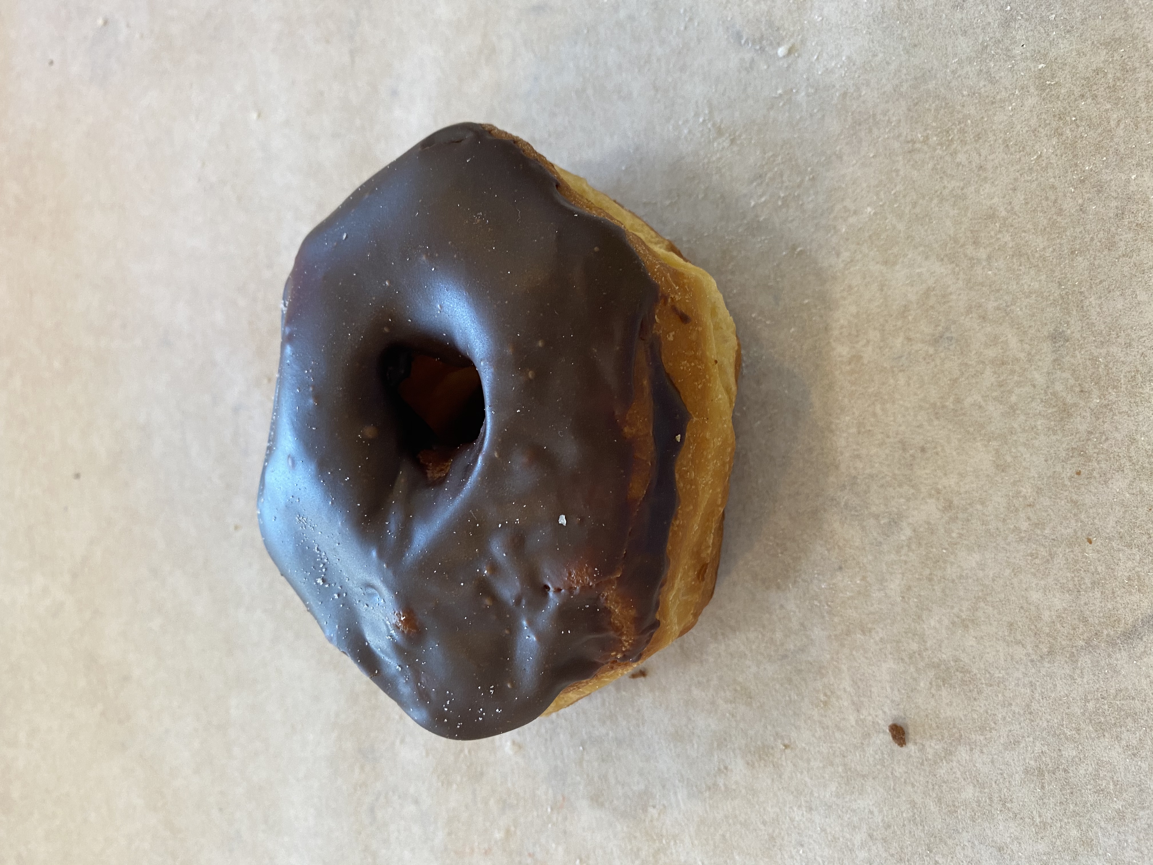 Order Chocolate Frosted Donut food online from Sesame Donuts store, Portland on bringmethat.com