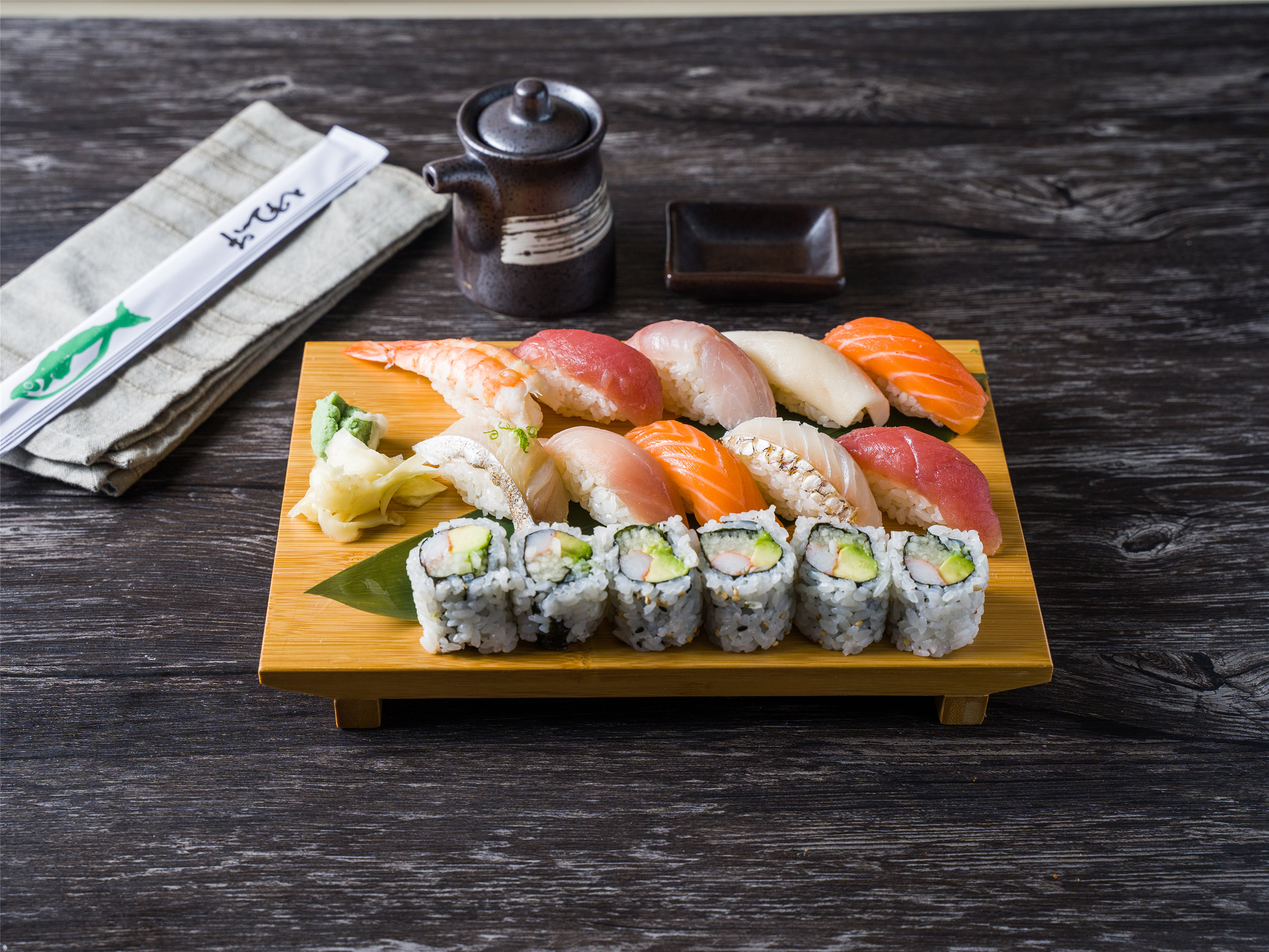 Order Sushi Deluxe food online from Silver Lake Murayama store, West Harrison on bringmethat.com