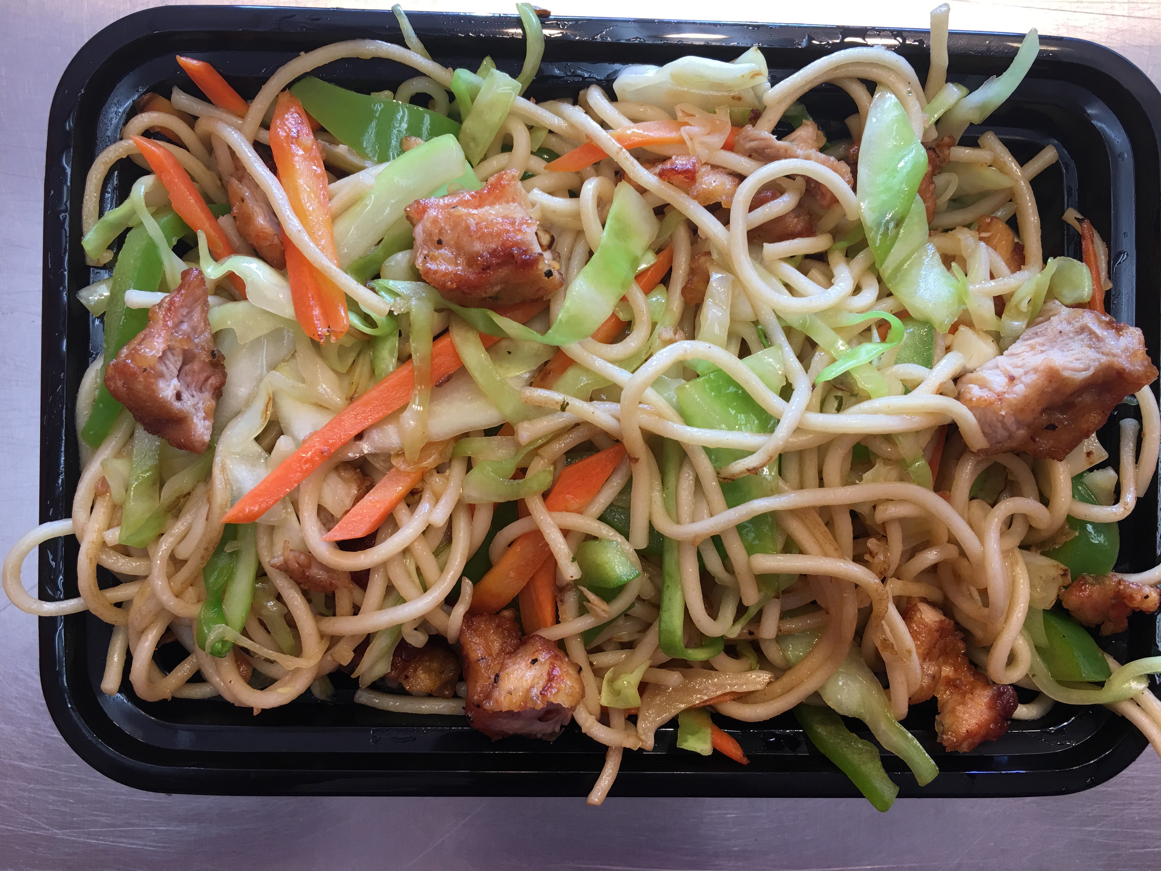 Order Chicken Chow Mein food online from House of Curry store, Los Angeles on bringmethat.com
