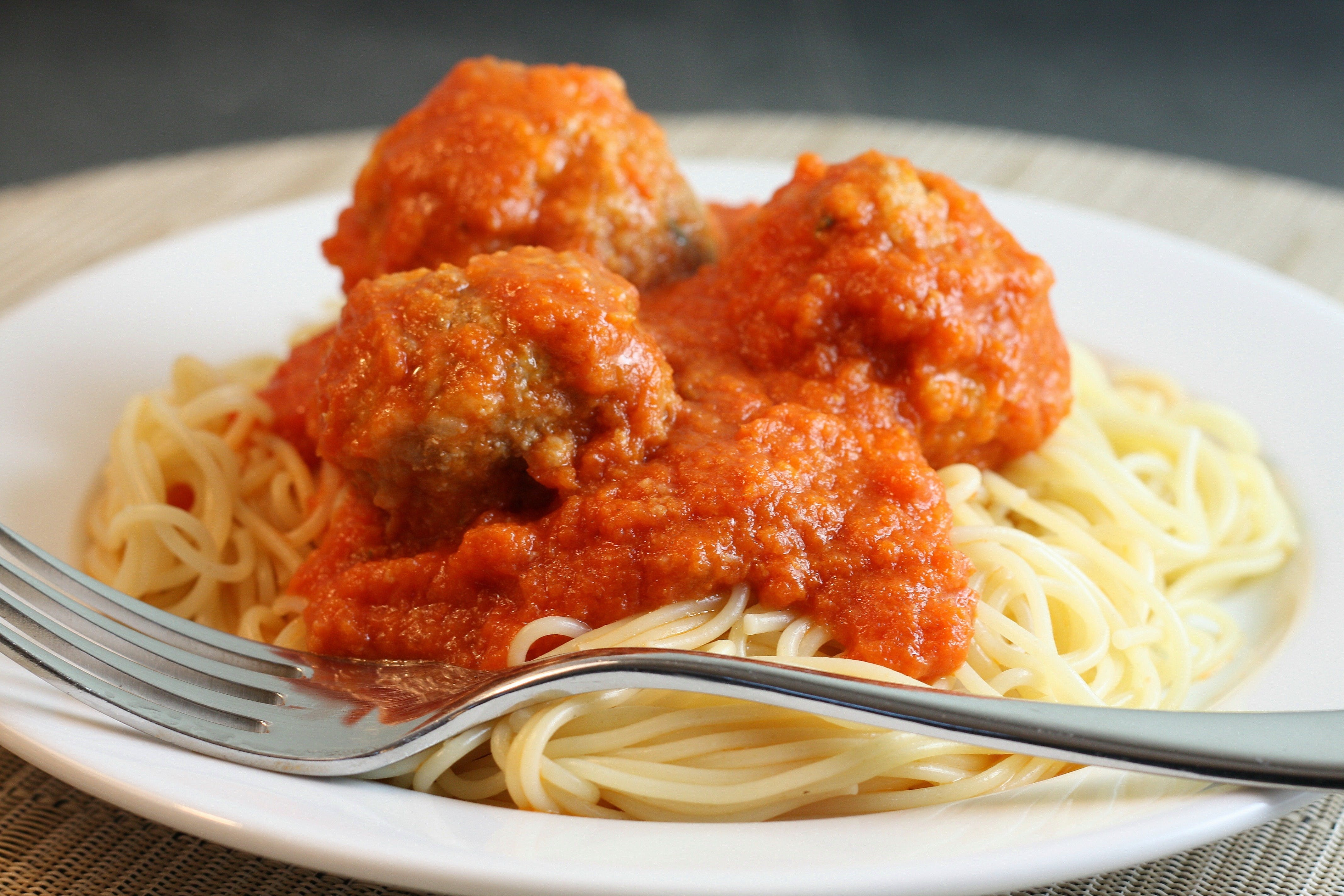 Order Spaghetti Monday Special - Special food online from Golden Pizzeria store, Norfolk on bringmethat.com