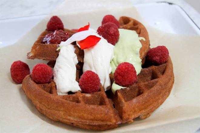 Order MC House Waffle food online from Millcross Coffee Bar &amp; Kitchen store, Culver City on bringmethat.com