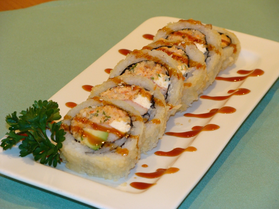 Order Seafood Tempura Roll food online from Genki Ya Organic Sushi store, Boston on bringmethat.com