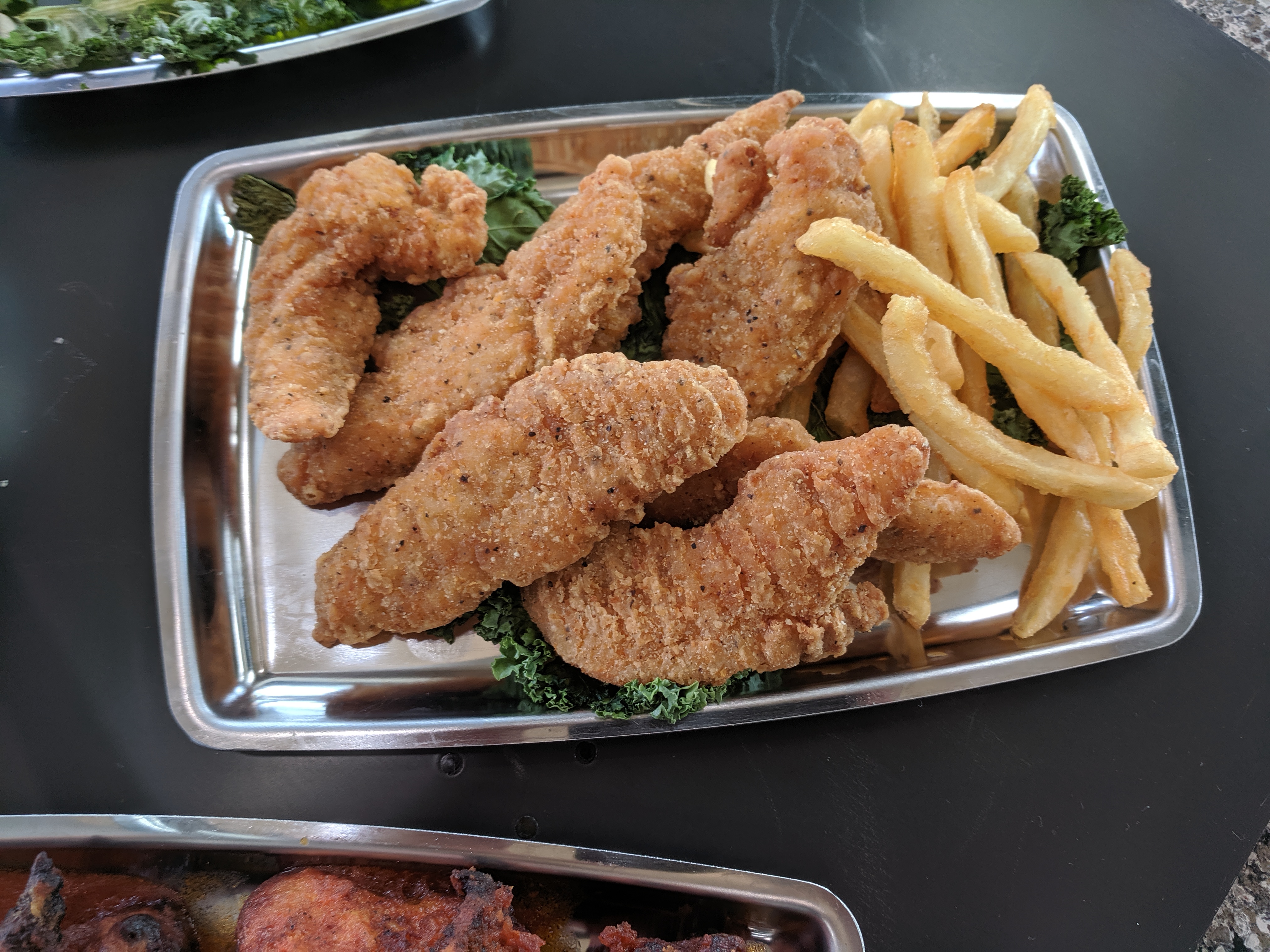 Order 15. Chicken Fingers food online from Zz Market And Grill store, Detroit on bringmethat.com
