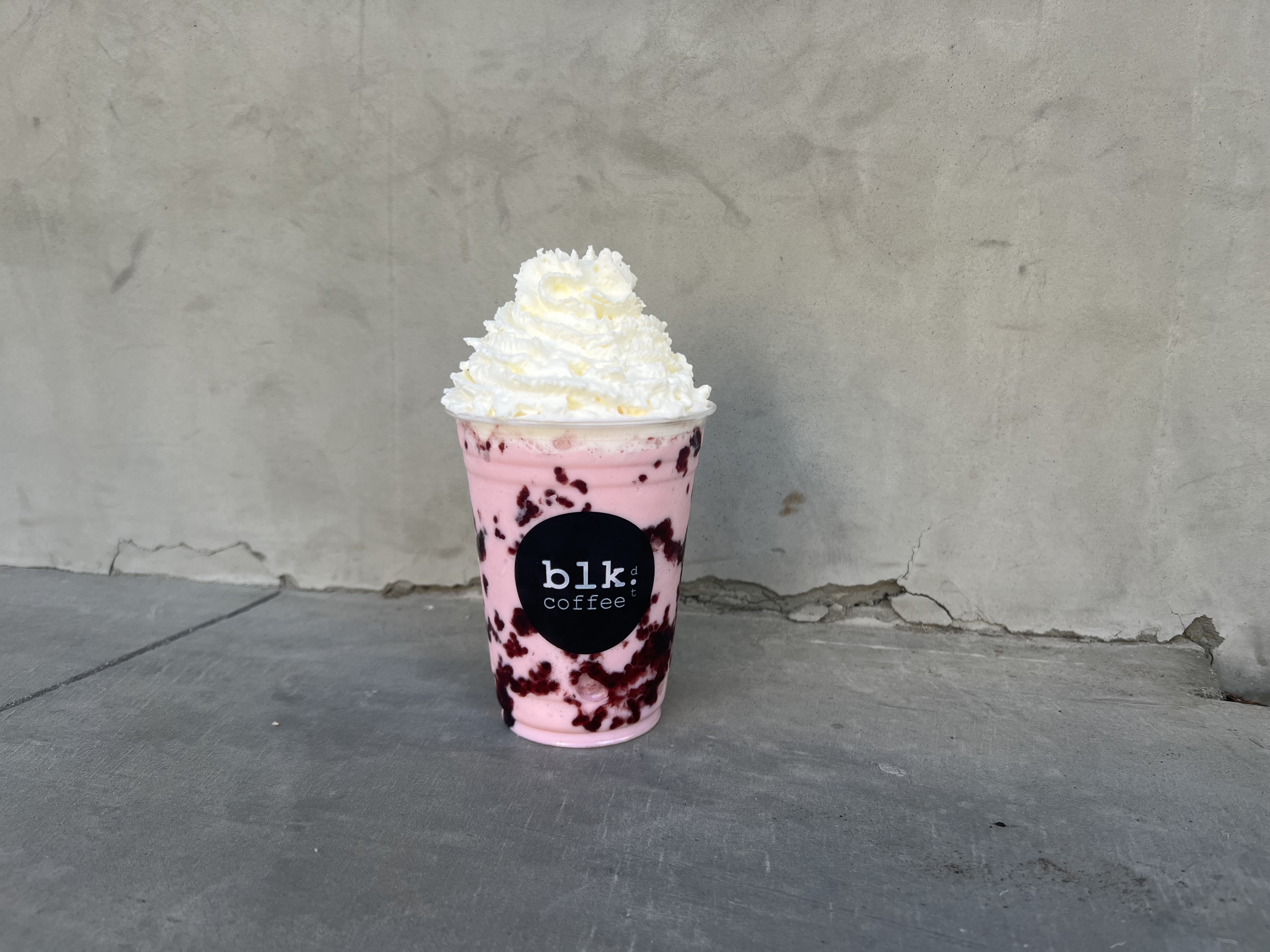 Order Jammin' Strawberry Frappe food online from Blk Dot Coffee store, Irvine on bringmethat.com