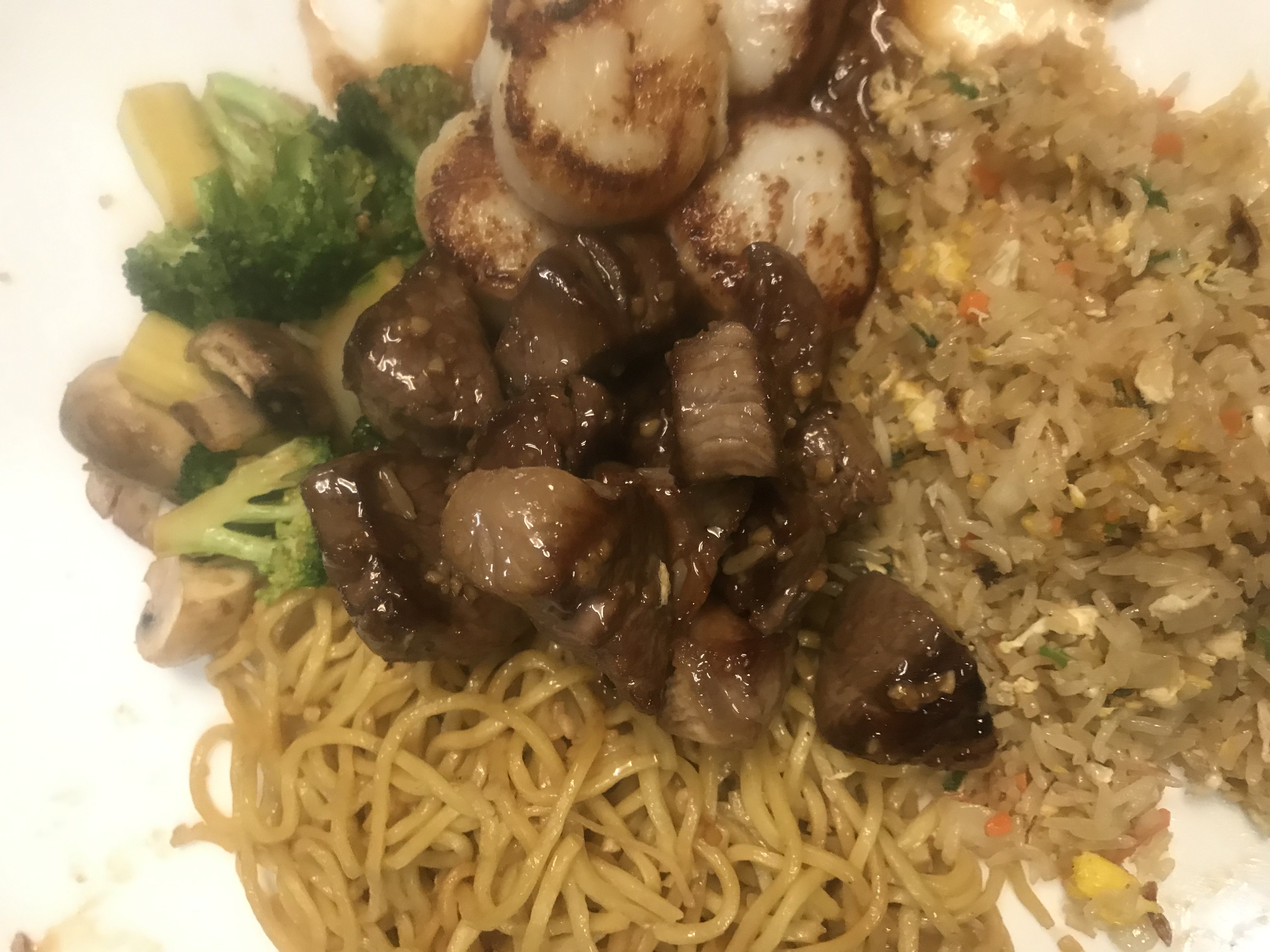Order 6. Hibachi Filet Mignon and Scallops Combo food online from Megu Sushi Japanese Cuisine store, Cherry Hill on bringmethat.com