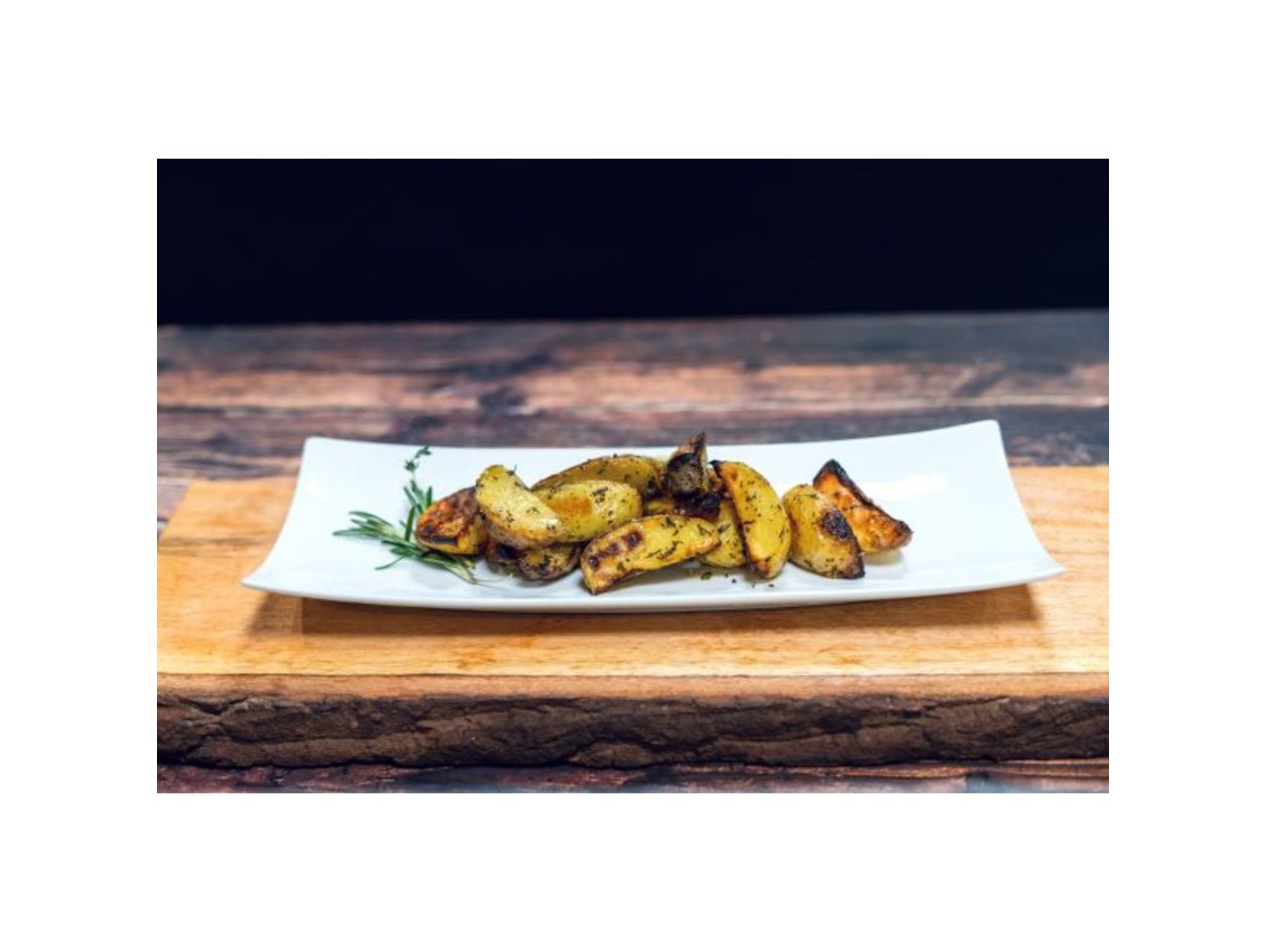 Order Garlic and Herb Roasted Potatoes food online from Big Mamas To GO store, Berwyn on bringmethat.com