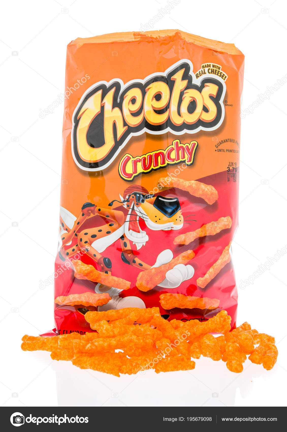 Order 8.5 oz. Cheetos Crunchy food online from Bi Rite Supermarket store, Olmsted Falls on bringmethat.com