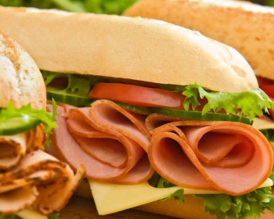 Order Classic Turkey Sandwich food online from Natures Juice Bar & Cafe store, Raleigh on bringmethat.com