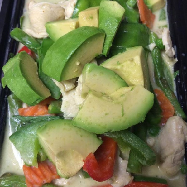 Order Avocado Curry food online from Sawasdee Thai Kitchen store, Pittsburgh on bringmethat.com