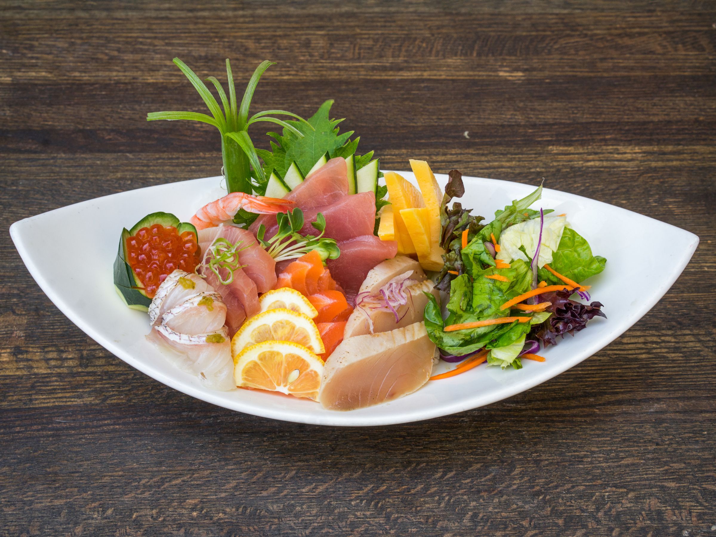 Order Chirashi (Sashimi Bowl) food online from Kiku Sushi store, Los Angeles on bringmethat.com