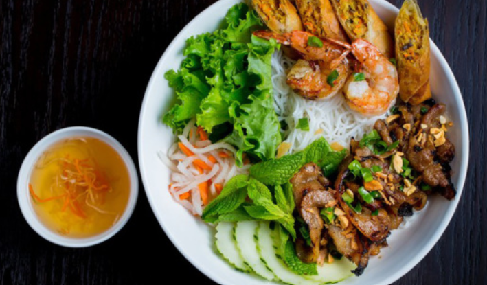 Order 25. Combination Bun food online from Kobe Pho & Grill store, Mountain View on bringmethat.com