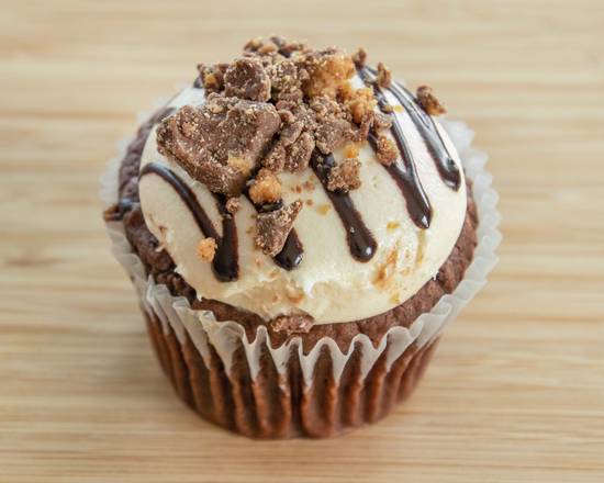 Order Chocolate Peanut Butter Cream food online from Camicakes store, Atlanta on bringmethat.com