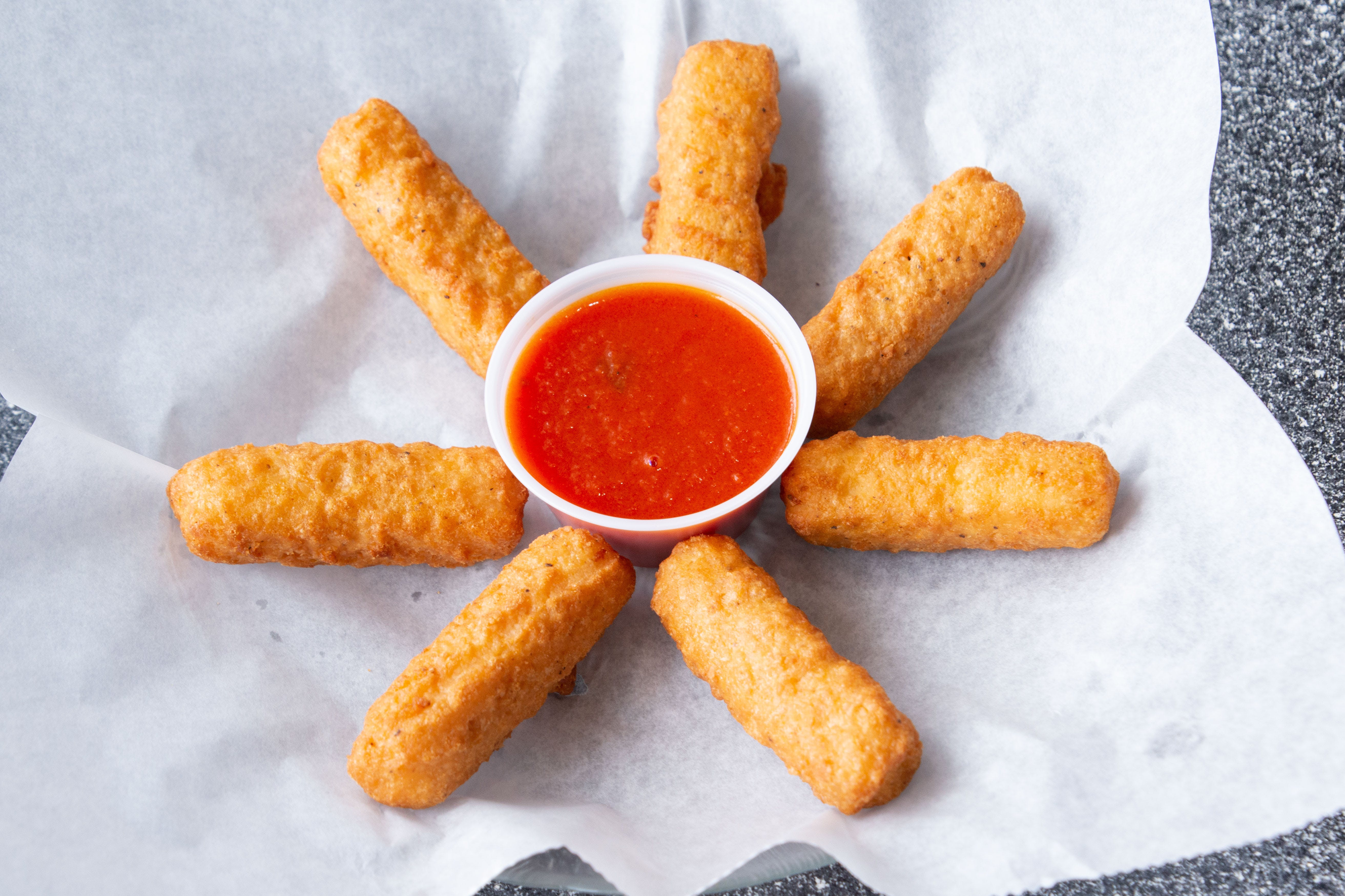 Order Mozzarella Stix - Appetizer food online from Pizza City store, Woodbury Heights on bringmethat.com