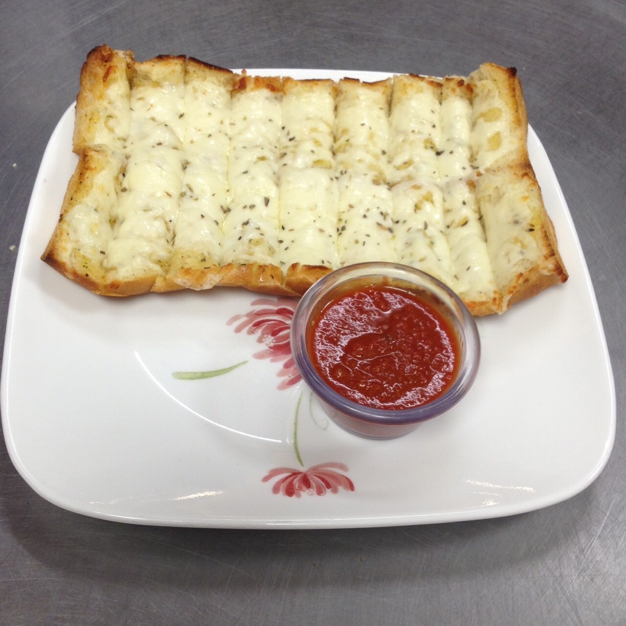 Order Cheese Garlic Bread food online from Niki's Pizza store, Round Rock on bringmethat.com