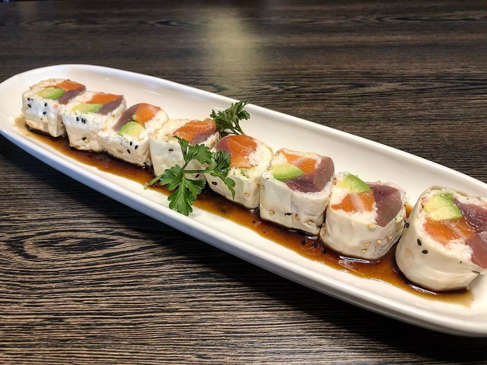 Order Sashimi Roll food online from Sushi Forest store, Hawaiian Gardens on bringmethat.com