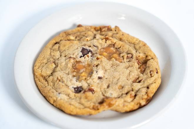 Order Caramel Pecan Cookie food online from Sittoo Pita & Salad store, Cleveland on bringmethat.com