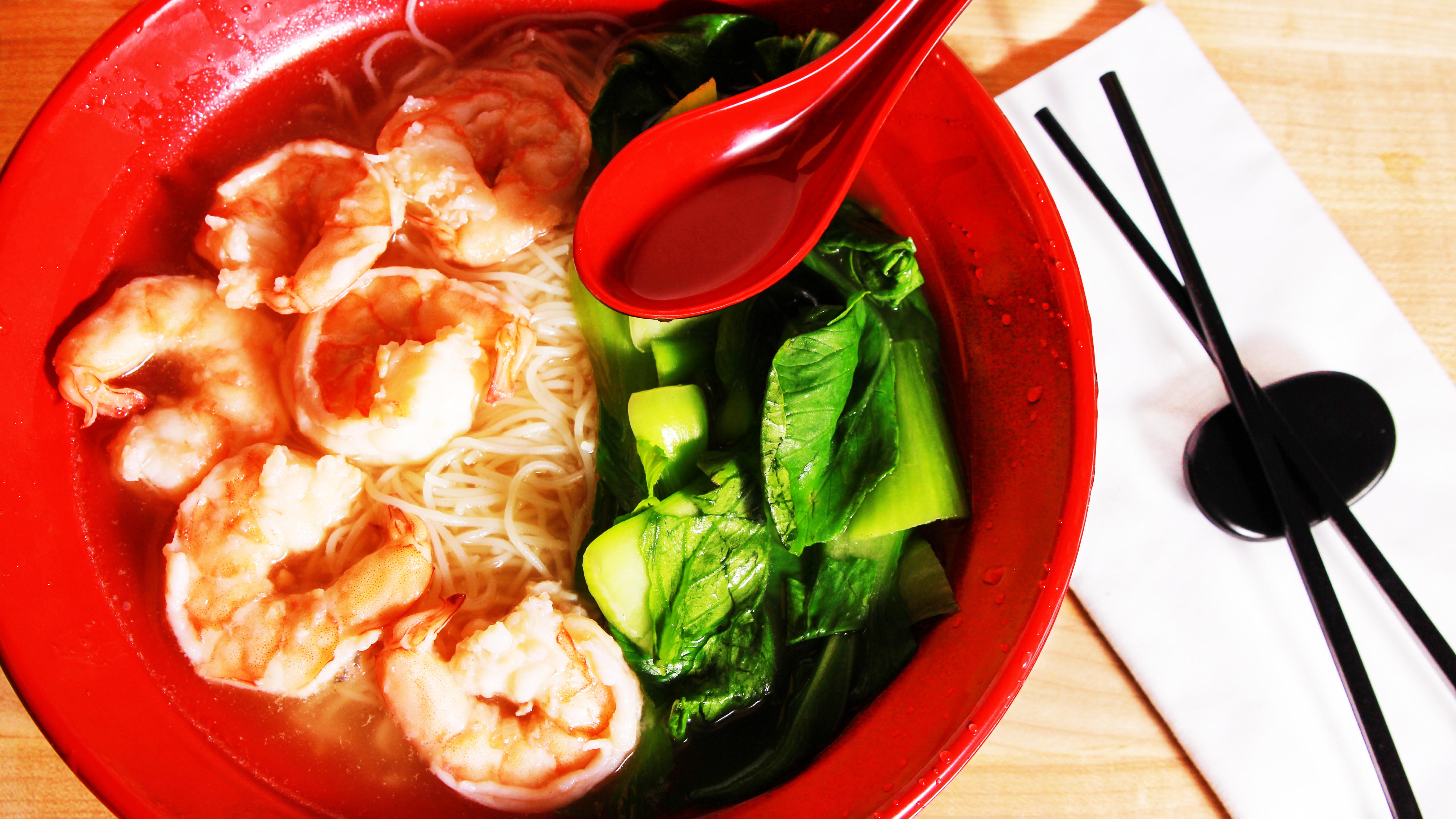 Order N9. Jumbo Shrimp Noodle Soup  food online from Shanghai Garden store, East Patchogue on bringmethat.com