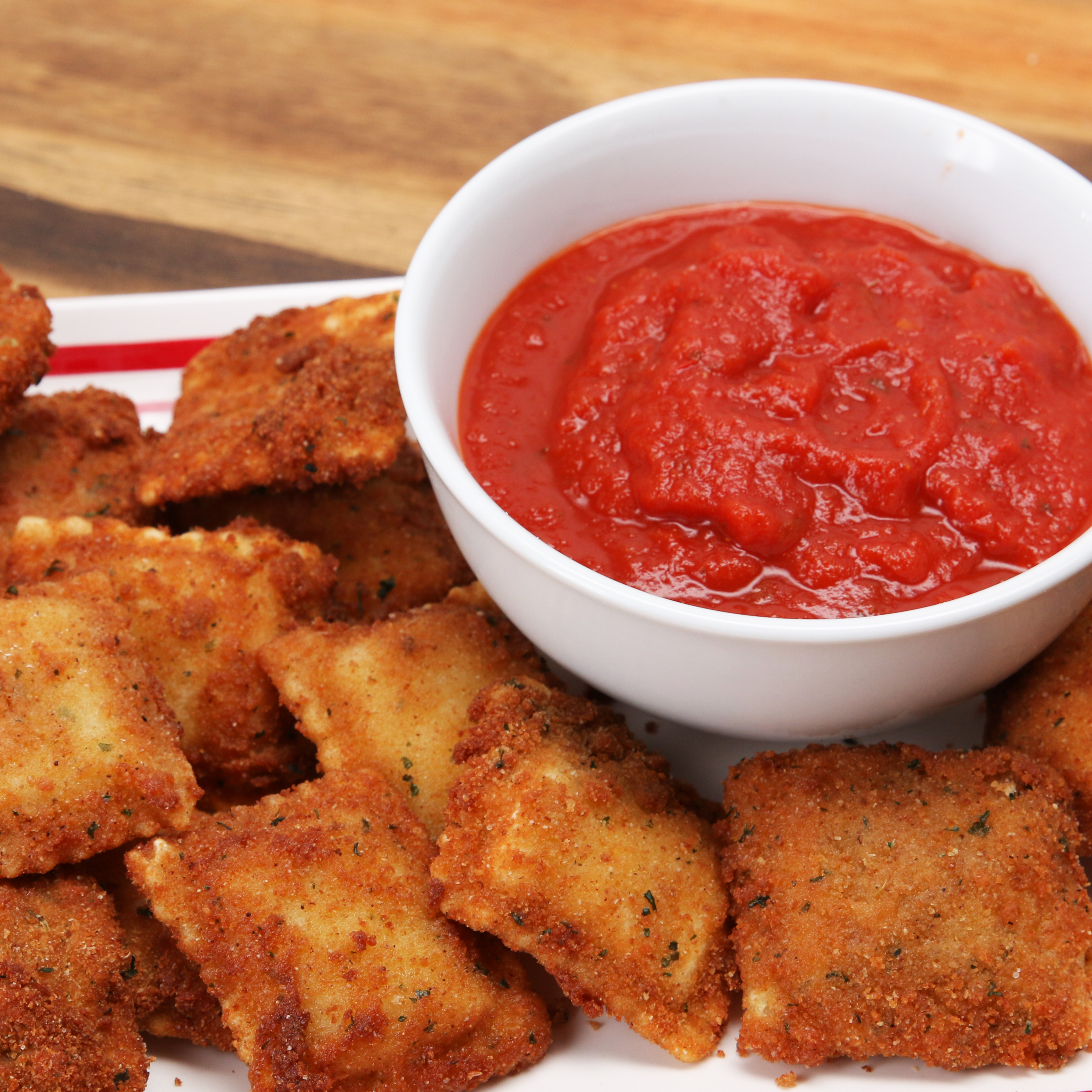 Order Breaded Ravioli food online from Fatty Magoos Bar & Eatery store, Bolingbrook on bringmethat.com