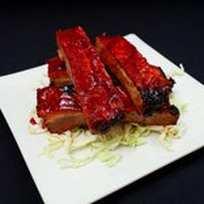 Order BBQ Pork Spare Ribs food online from Twin Dragon Restaurant store, Los Angeles on bringmethat.com
