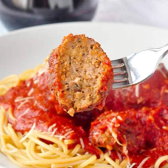 Order Spaghetti with Meatballs food online from Mac Pizza & Wings store, Richmond on bringmethat.com