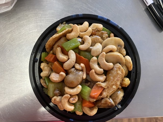 Order Chicken with Cashew Nuts food online from General Tso store, Philadelphia on bringmethat.com